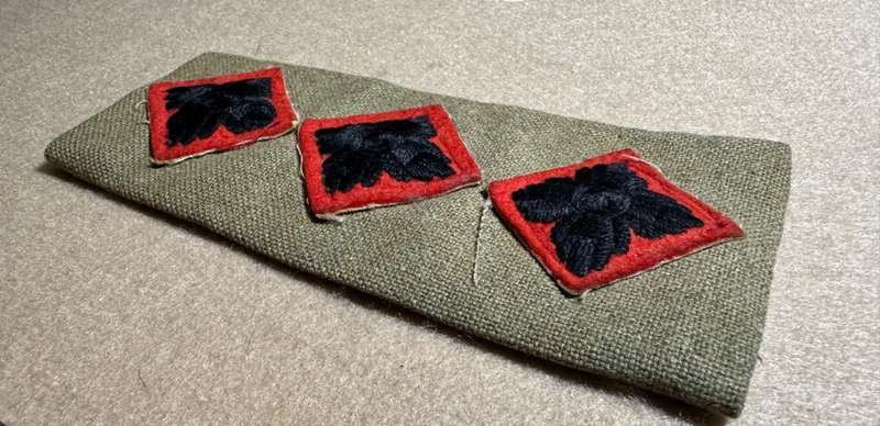 Rhodesian Forces - SINGLE CAPT RANK BOARDS/SLIP ONS WW2