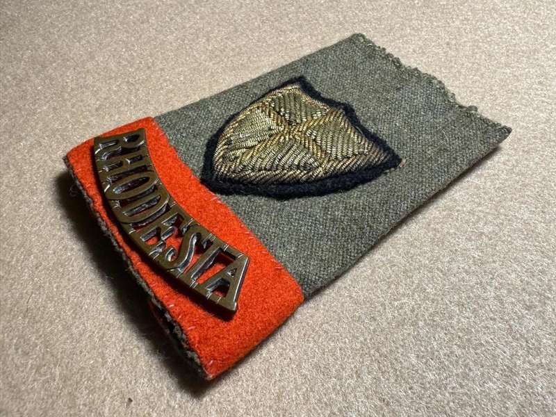 Rhodesian Forces - SINGLE SLIPS ONS RHODESIA WITH 8TH ARMY NORTH AFRICA, WITH BULLION & METAL TITLE