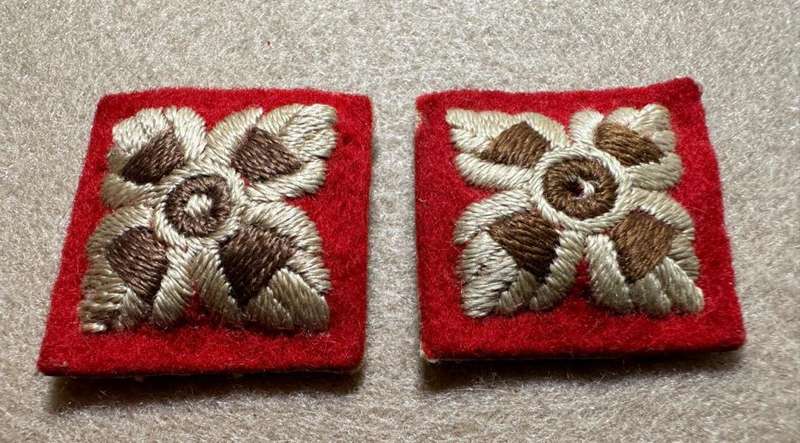 Rhodesian Forces - COTTON RANK PIPS WW2 - PADDED