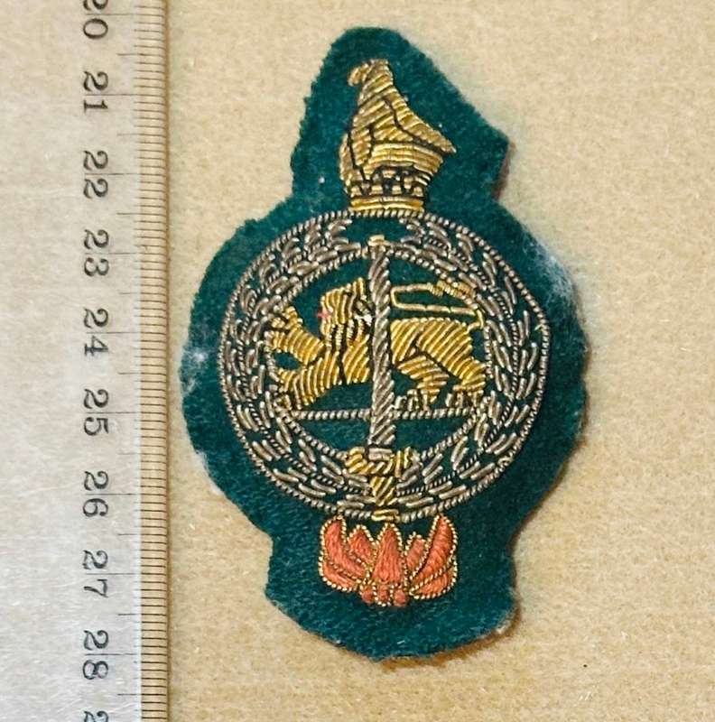 Rhodesian Prison Service Bullion Wire Officers Cap Badge with Bird