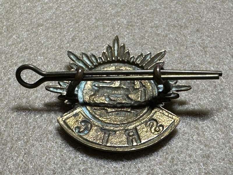 Southern Rhodesia Corps of Motor Transport - Brass Cap Badge - SRTC