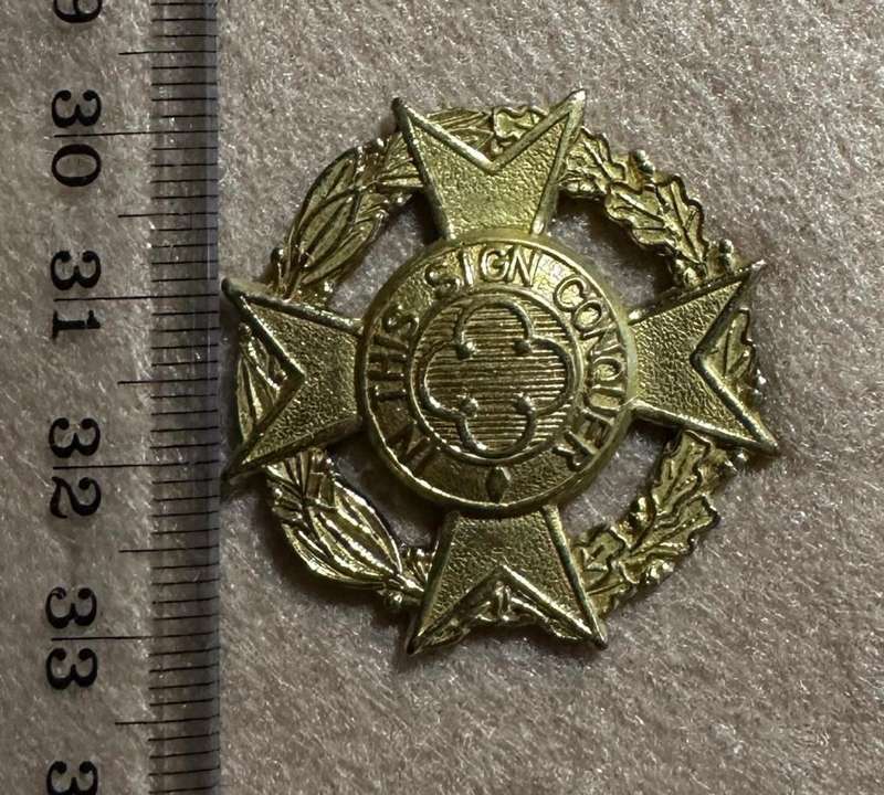 Rhodesian Corps of Chaplains - SINGLE BRASS BERET BADGE