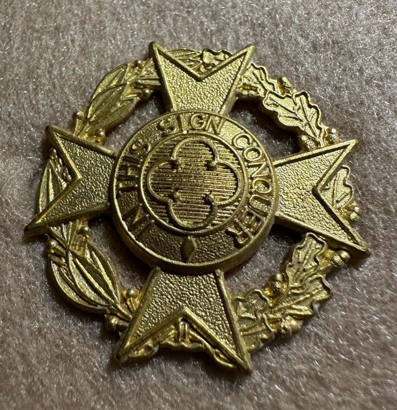 Rhodesian Corps of Chaplains - SINGLE BRASS BERET BADGE