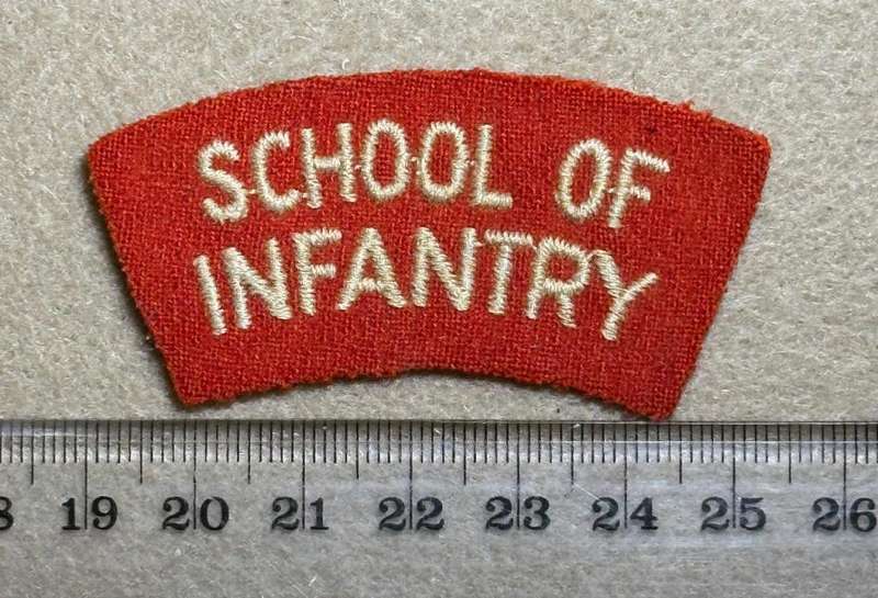 Rhodesian School of Infantry - SINGLE RED SHOULDER TITLE