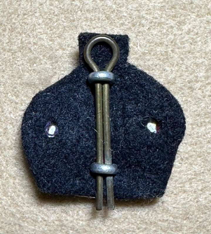 Northern Rhodesia Police - NRP - OFFICERS RANK CROWN KC with Felt Backing