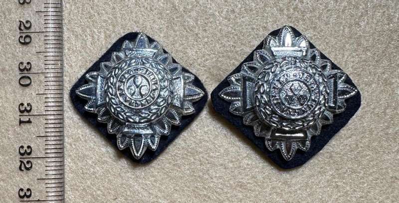 Northern Rhodesia Police - NRP - OFFICERS SET of RANK PIPS CROME, with Felt Backing