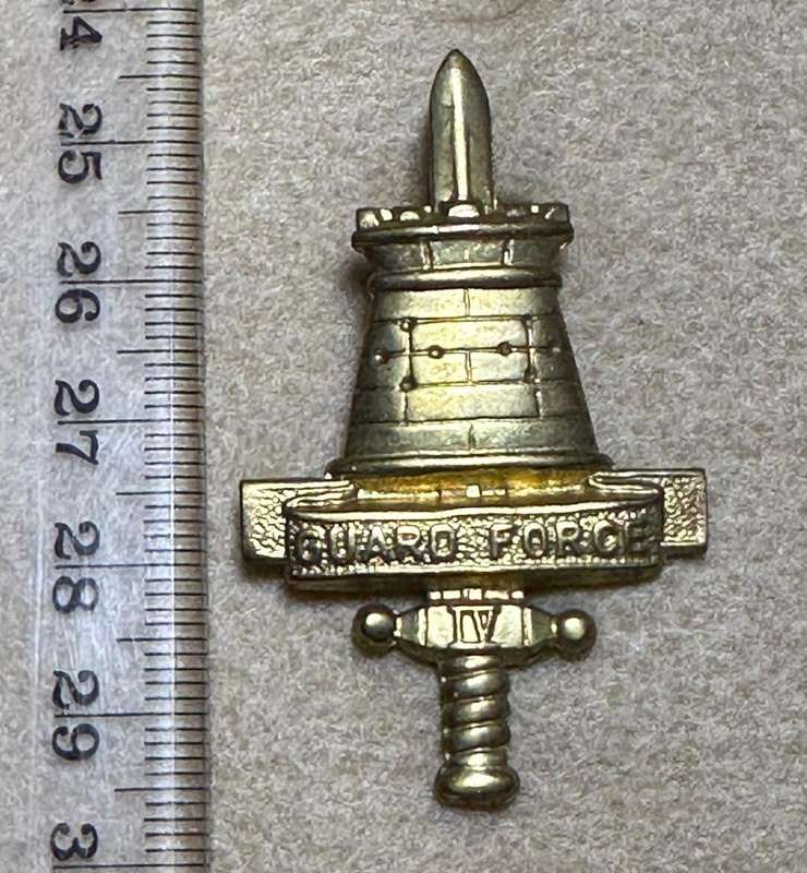 Rhodesian Guard Force - Brass Cap Badge Gilt - Variation 1