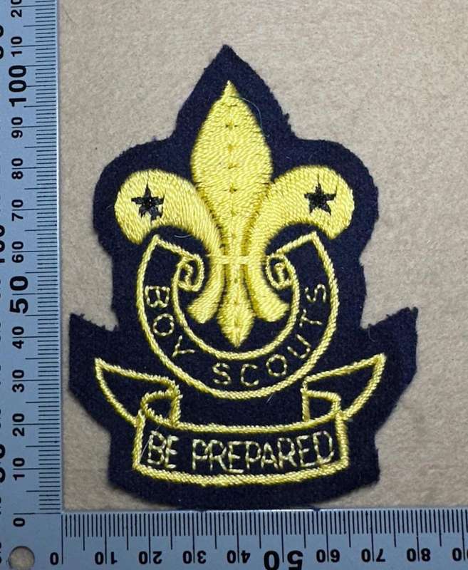Rhodesian Boy Scouts - BLUE AND GOLD CAP BADGE VARIANT