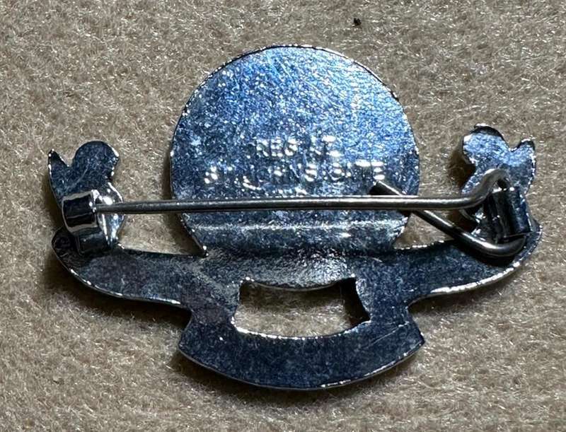 Rhodesian ST JOHNS - BROOCHE, Registered at St Johns Gate, London