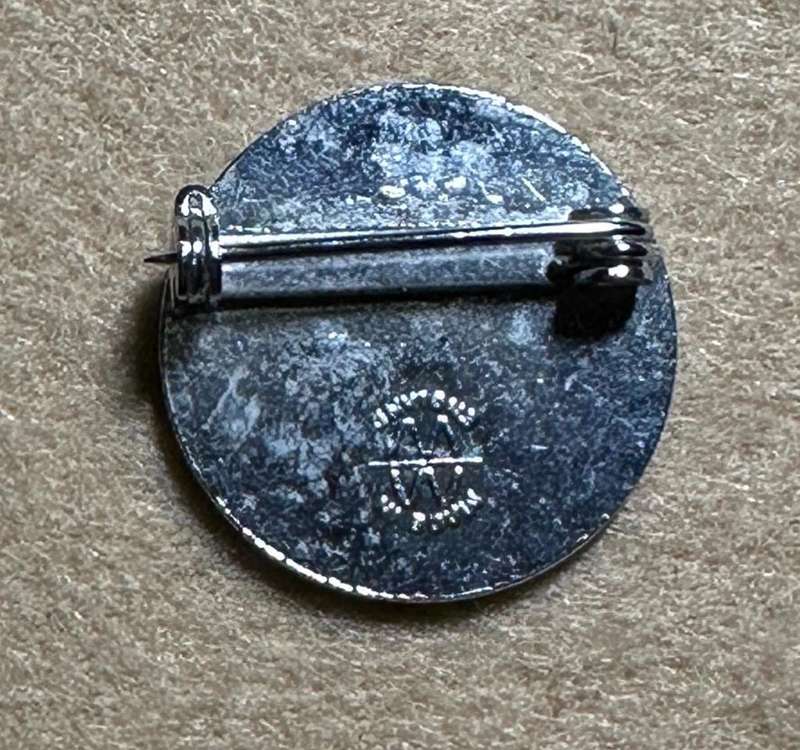 Rhodesian ST JOHNS CADET - BROOCHES, MADE IN ENGLAND