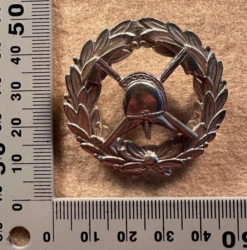 Rhodesian Fire Brigade - CHROME CAP BADGE VARIANT