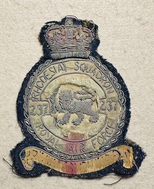 Rhodesian Air Force - RAF 237 RHODESIA SQDN WW2 BLAZER BADGE KC BULLION