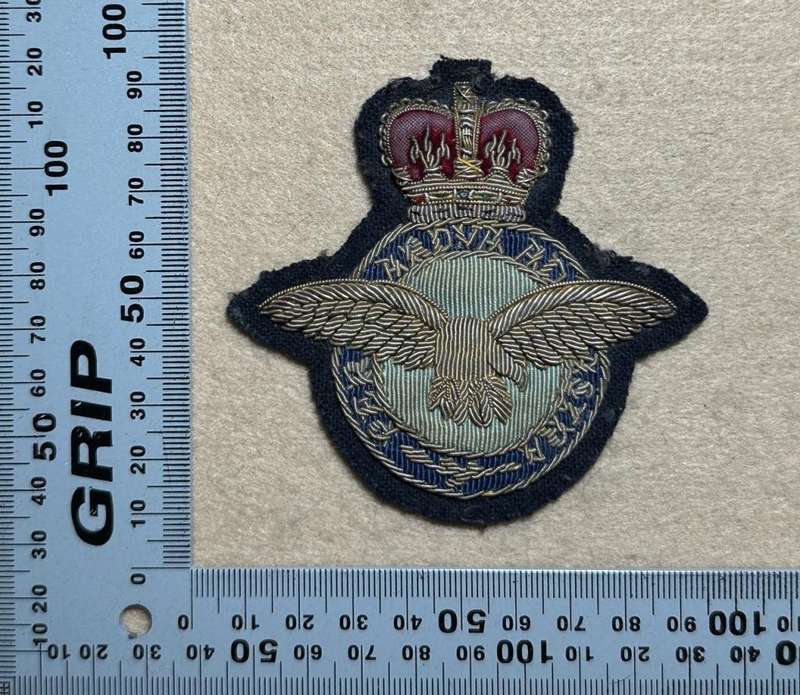 Rhodesian Air Force - RAF QC OFFICERS BULLION CAP BADGE WWII