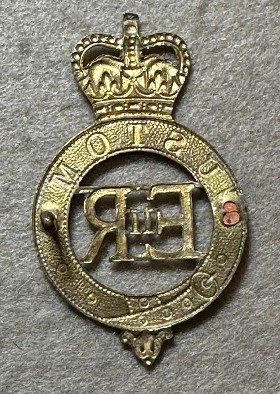 Rhodesian & Nyasaland - CUSTOMS - CUSTOMS CAP BADGES  - BRASS