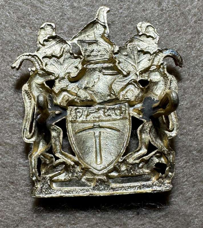 Rhodesian CUSTOMS AND IMMIGRATION - BADGE