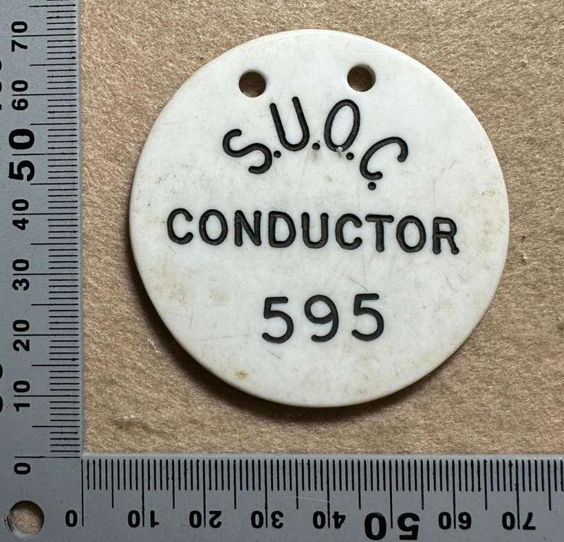 Rhodesian TRANSPORT - SOUTHERN UNITED OMNIBUS CO CONDUCTOR BADGE PLASTIC - NO 595