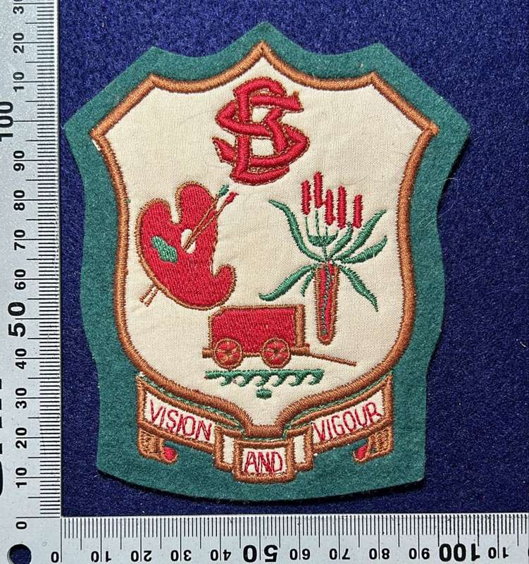 Rhodesian School Badge - BS - MOTTO - VISION AND VIGOUR