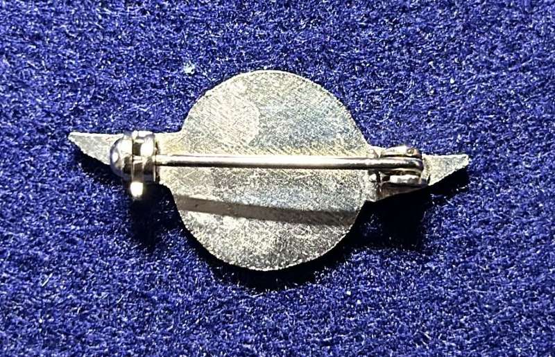 South African Civil Aviation - WPFC WINGS - METAL BADGE