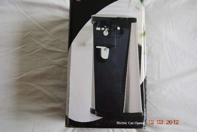 BRAND NEW RUSSELL HOBBS ELECTRIC CAN OPENER WITH SHARPENER