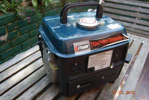750 WATT PETROL GENERATOR USED BUT GOOD CONDITION