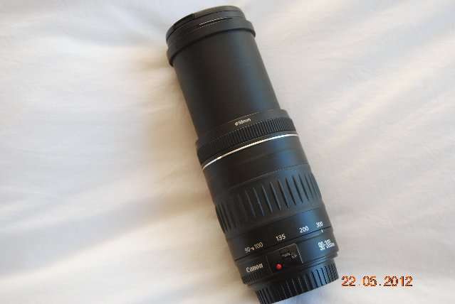 CANON ZOOM LENS 90-300MM IN EXCELLENT CONDITION