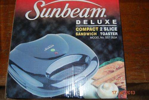 BRAND NEW SUNBEAM DE LUXE 2 SLICE SANDWICH TOASTER