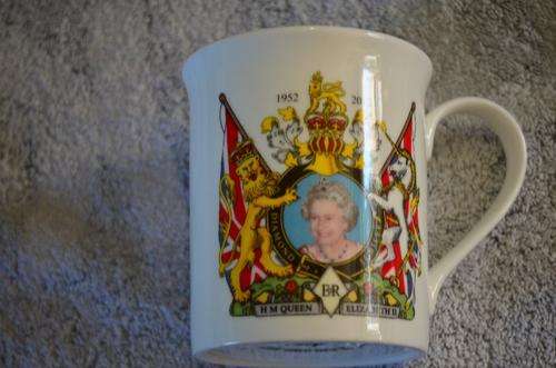 MEMORIAL CUP QUEEN ELIZABETH II