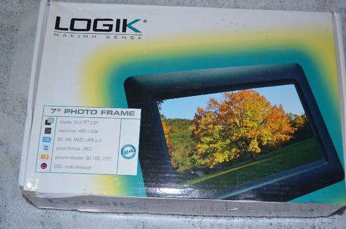 7" PHOTO FRAME