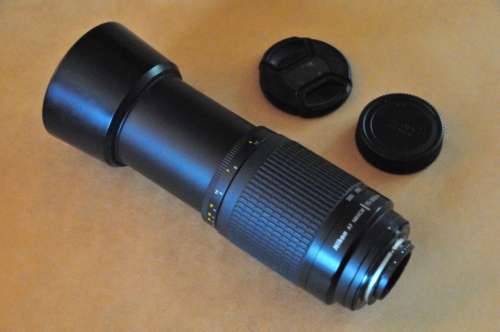 NIKON 70-300 ZOOM LENS