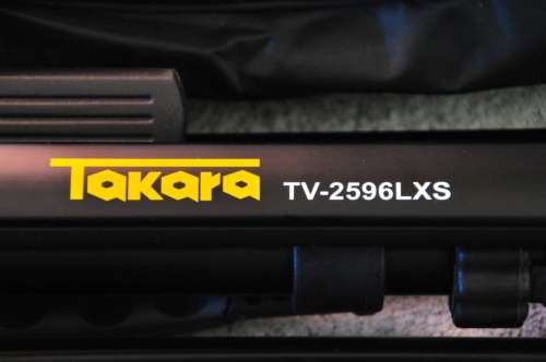 BRAND NEW TAKARA (MADE IN JAPAN) TRIPOD TV-2596LXS