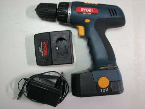 RYOBI CORDLESS DRILL  DEMO STOCK  12 VOLT