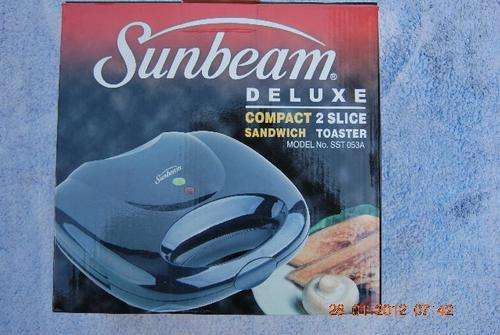 BRAND NEW SUNBEAM DE LUXE 2 SLICE SANDWICH TOASTER