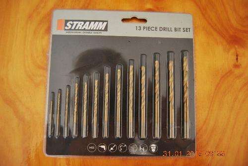 BRAND NEW 13 PIECE DRILL BIT