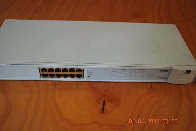 3COM SUPER STACK PS HUB 12 PORT GARANTIED WORKING