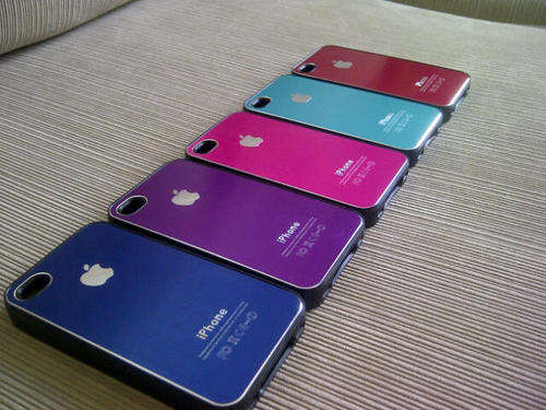 ***Slick iPhone 4 / 4s Covers (Aluminium Back)***Red ONLY***BRAND NEW***