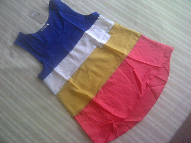 ***Cute & Funky Ladies Colourful Tops***Great Quality***L, XL***Perfect with a Jeans***BRAND NEW***