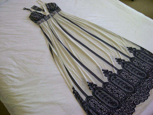 ***Stunning Ladies Halterneck Style Long Dresses***Great Quality***M/L, L/XL ONLY***BEAUTIFUL***