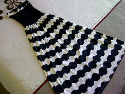 **Beautiful Ladies Summer Strap/Boob Tube Dress**Great for Summer**M/L ONLY**STUNNING**BRAND NEW**