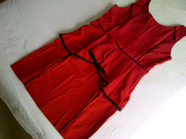 ***Cute & Funky Ladies Sleeveless All in One Dress**Looks like a top & skirt**XL ONLY**STUNNING**