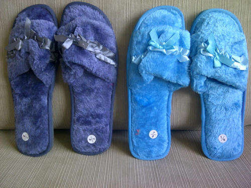 ***2 Pack Ladies Bedroom Slippers***Dark & Light Blue***Size 7/8***BRAND NEW****