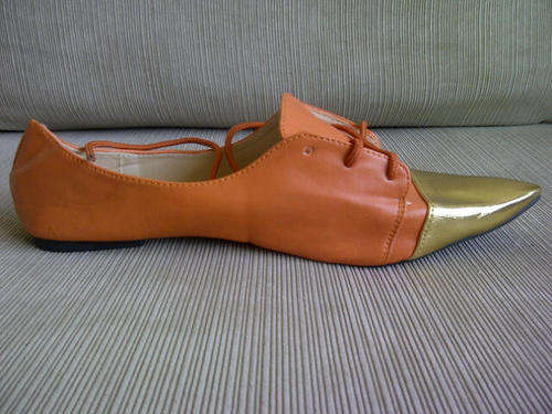 ***Cute & Funky Aladdin Style Ladies Pointy Pumps***Size 4, 6, 7 ONLY***BRAND NEW***