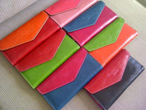 ***Cute & Funky Ladies Genuine Leather Purses/Wallets***Choose your Colour***BRAND NEW***2 Avail***