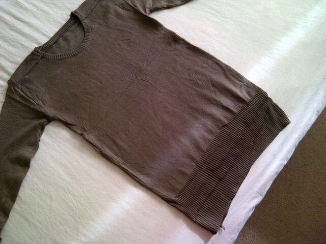 ***Cute Ladies Round Neck Jersey***BROWN**ONE SIZE FITS ALL**BRAND NEW***