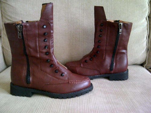 ***Funky Ladies Brown Leather Like Punk Rock Style Boots***Size 6 ONLY***BRAND NEW***