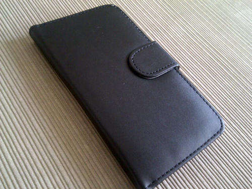 **Blackberry Z10 Leater Look Cover**Ultra Slim Flip Case***Black ONLY***BRAND NEW***