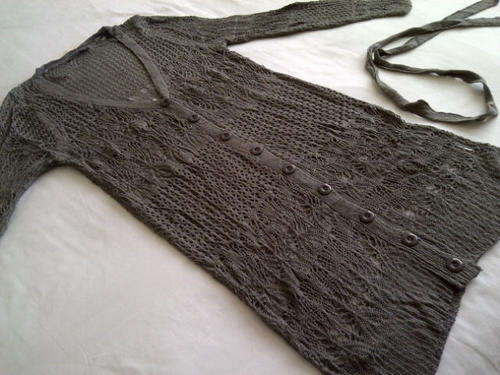 **Stunning Ladies Long Button Up Knitted Jersey + matching Belt**Beautiful**S/M, L/XL**3 Colours**