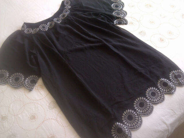 ***Beautiful Ladies Chiffon Style Top With STUNNING Detail & Design**M, L**Grey, Black, White ONLY**