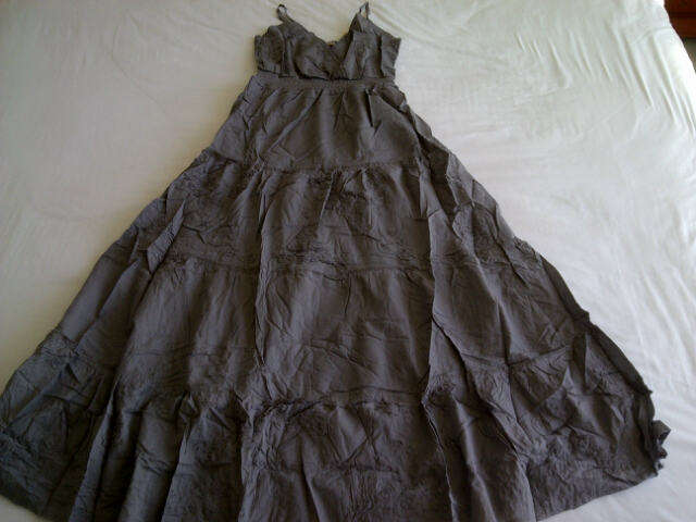 **Beautiful Ladies Grey Long Strap Summer Dress with Stunning Flower Design**S/M, L/XL, XXL/XXXL**