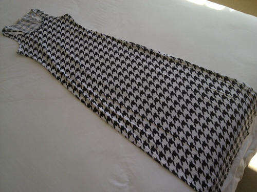 ***Beautiful Ladies Sleeveless Long Black/White Summer Dress***M, L ONLY***BRAND NEW***