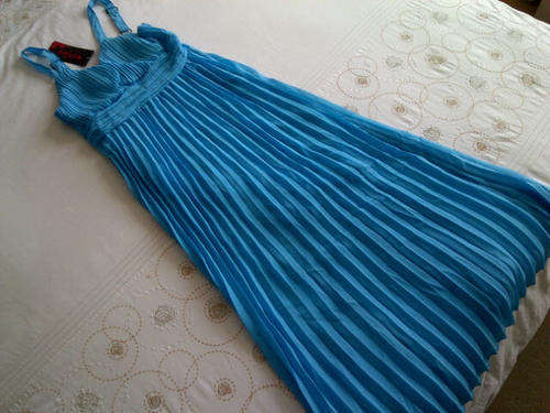 **Beautiful Ladies Long Strap Chiffon Style Dress with STUNNING Design**2 Colours**M, L, XL, XXL**
